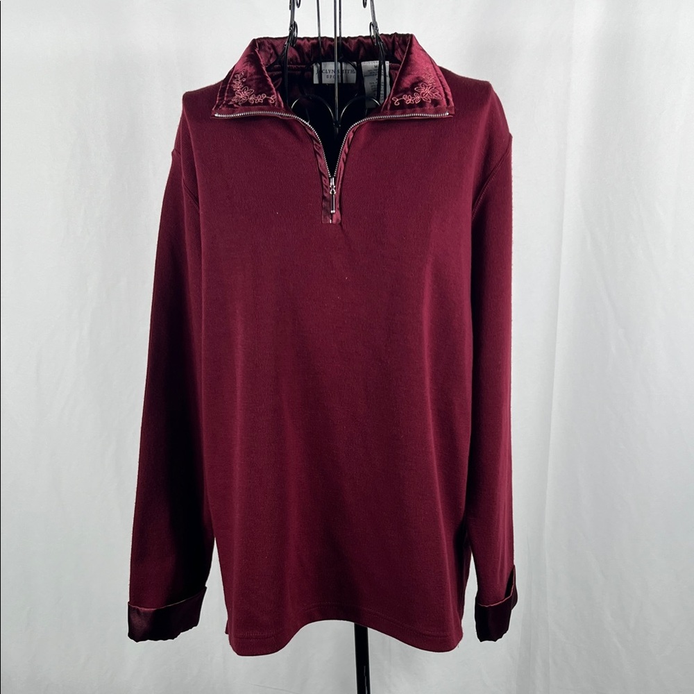 JACLYN SMITH SPORT‎ Women’s Long Sleeve Top Burgundy Cuffed Sleeves 1/4 Zip